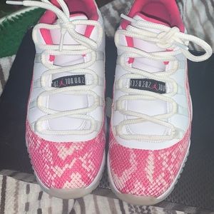 Womens Air Jordan 11 Retro Low